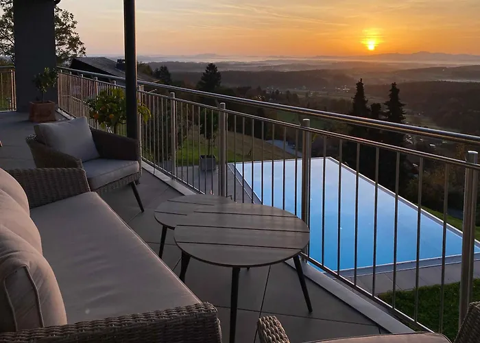 Greim15 --- Ganzes Ferienhaus Mit Fernsicht, Pool, Wellness