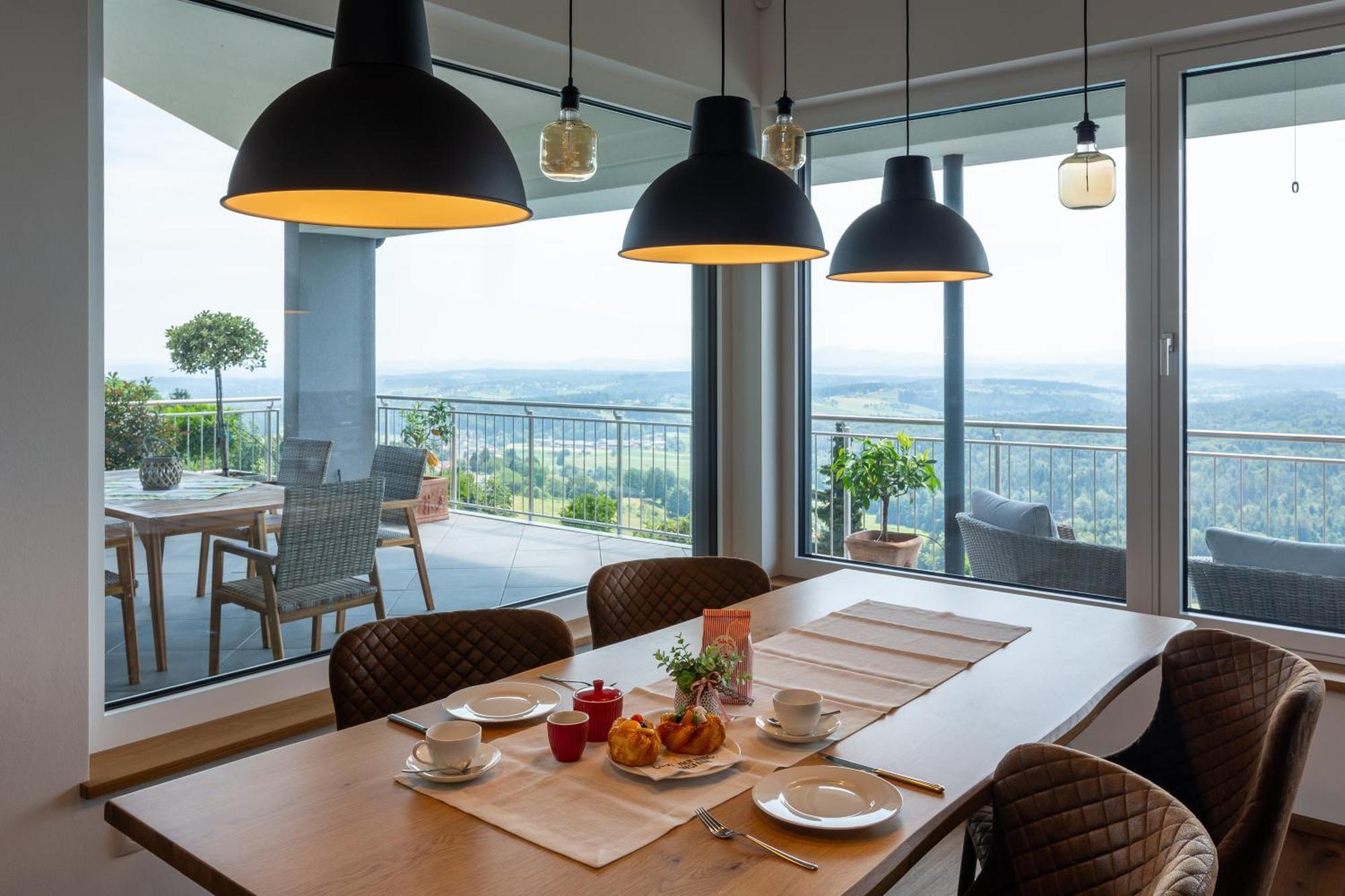 Greim15 --- Ganzes Mit Fernsicht, Pool, Wellness Ferienhaus
