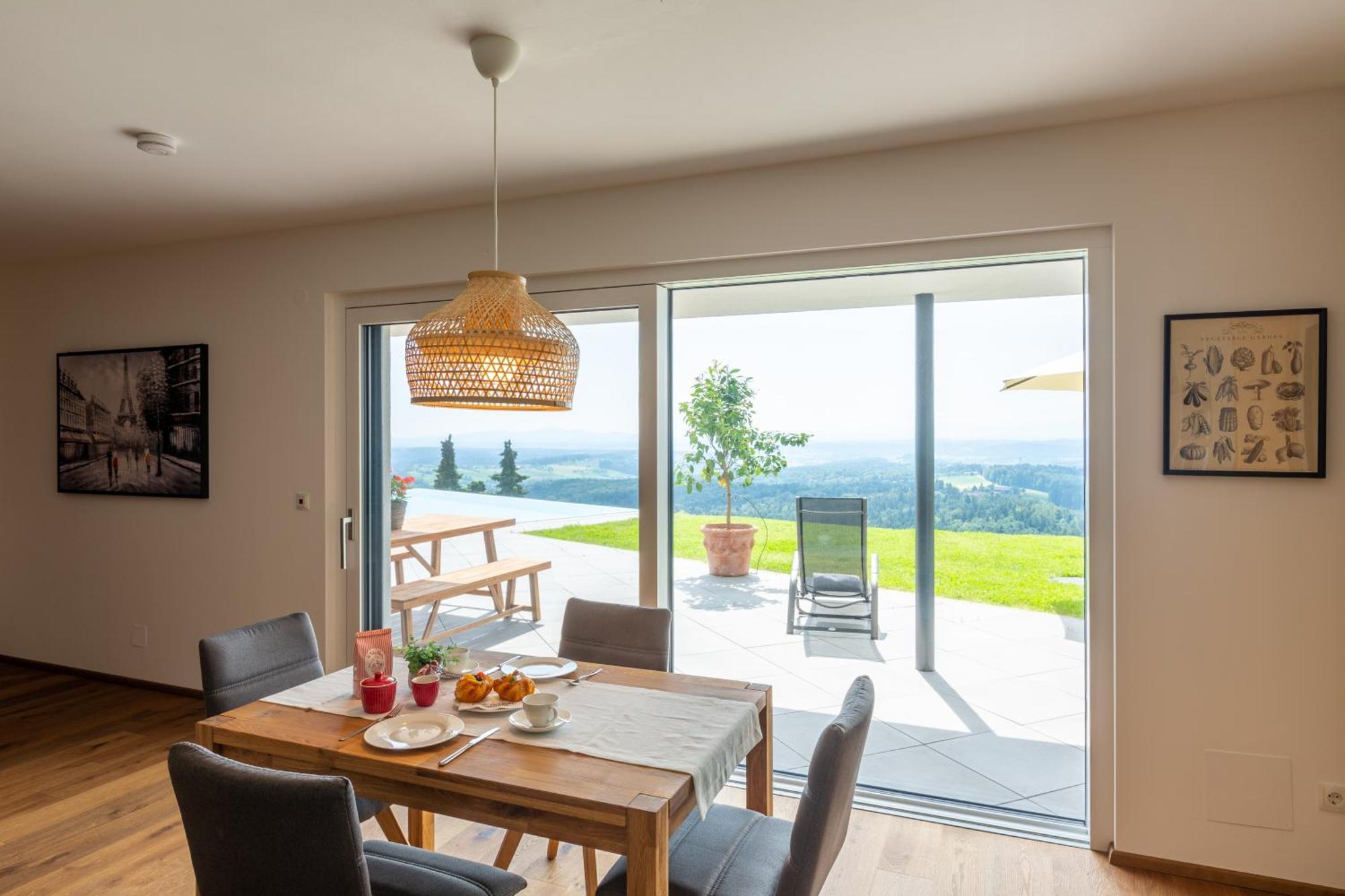 Ferienhaus Greim15 --- Ganzes Mit Fernsicht, Pool, Wellness Deutschlandsberg