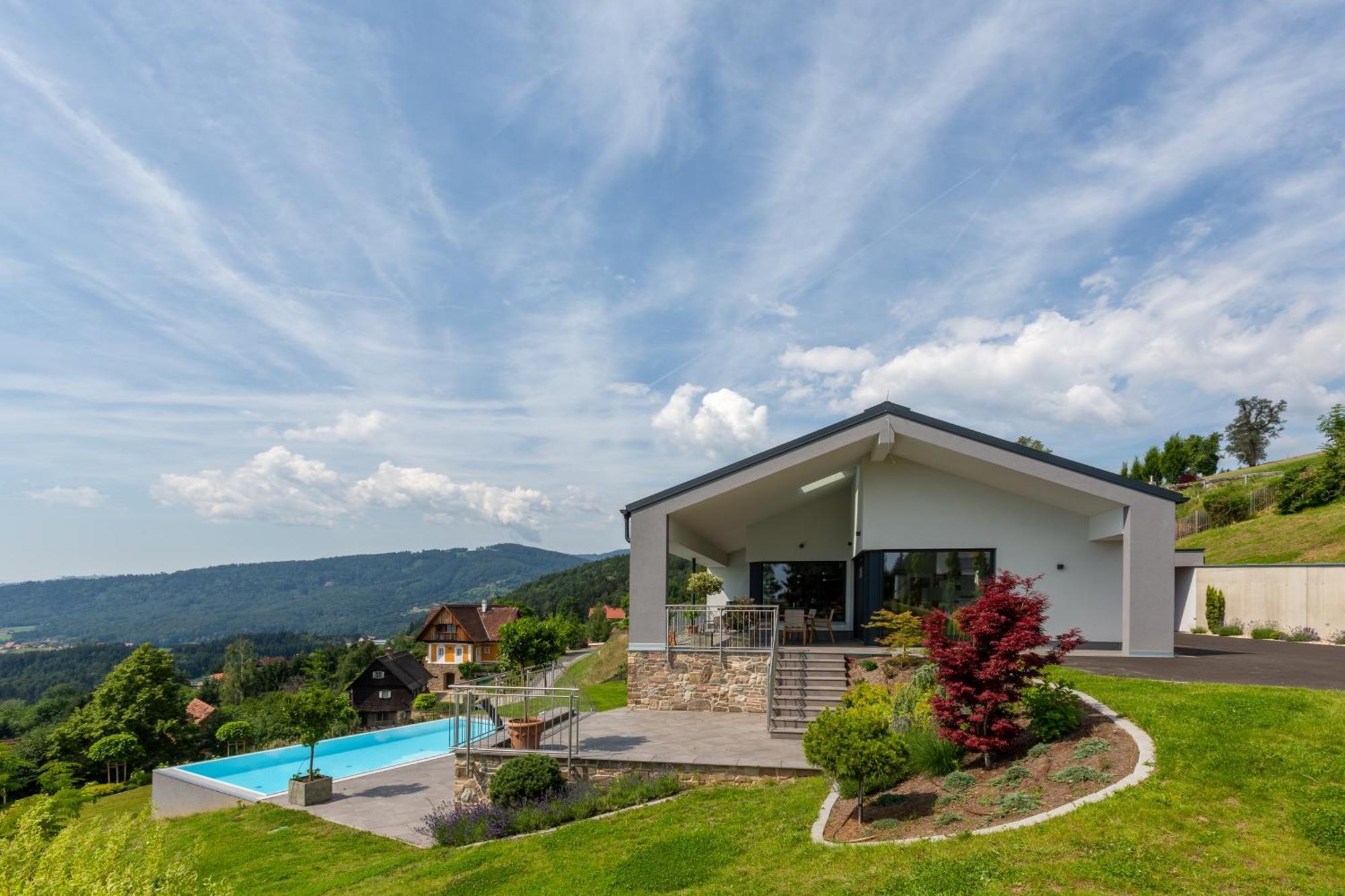 Ferienhaus Greim15 --- Ganzes Mit Fernsicht, Pool, Wellness